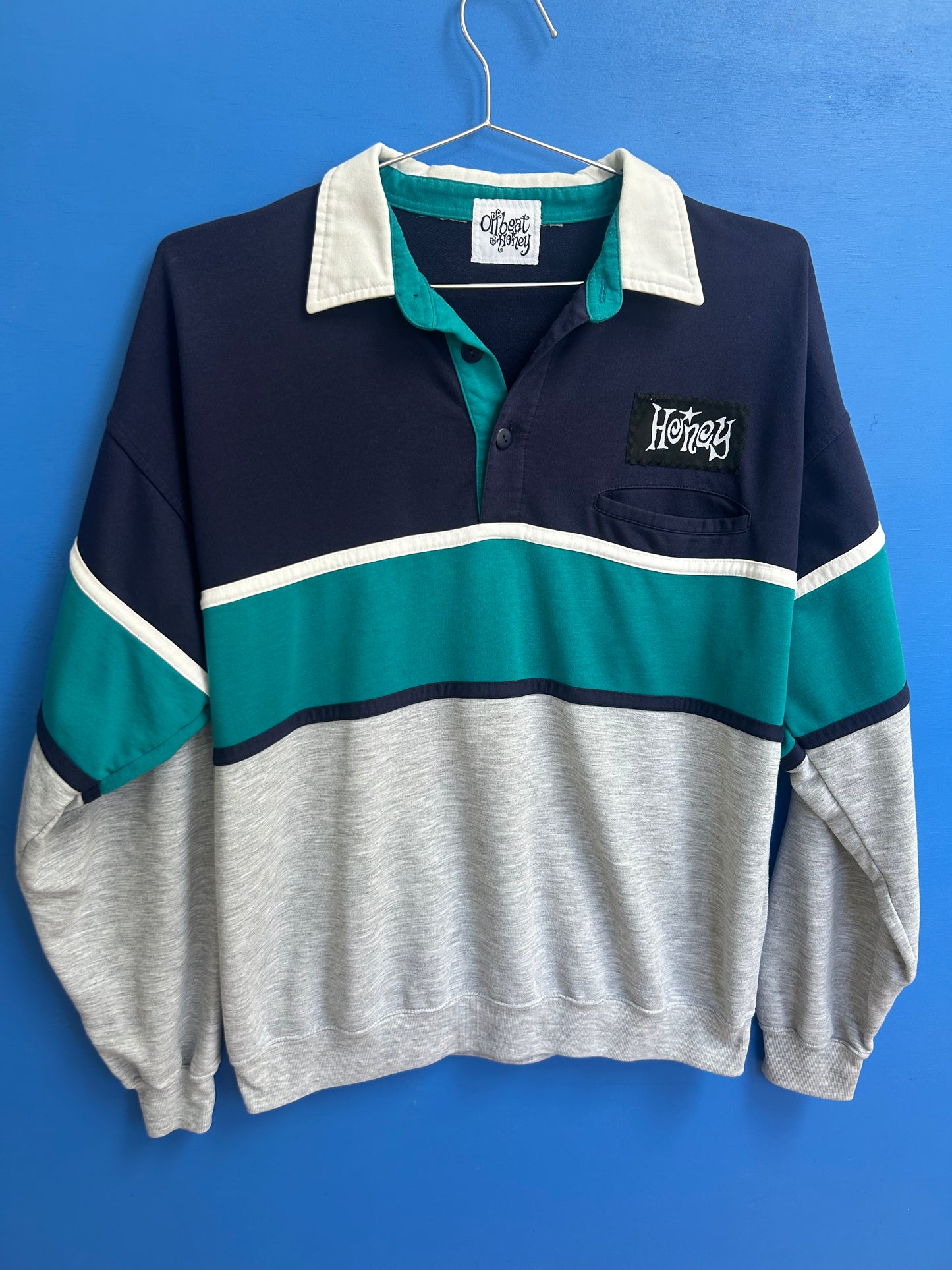 honey vtg pullover