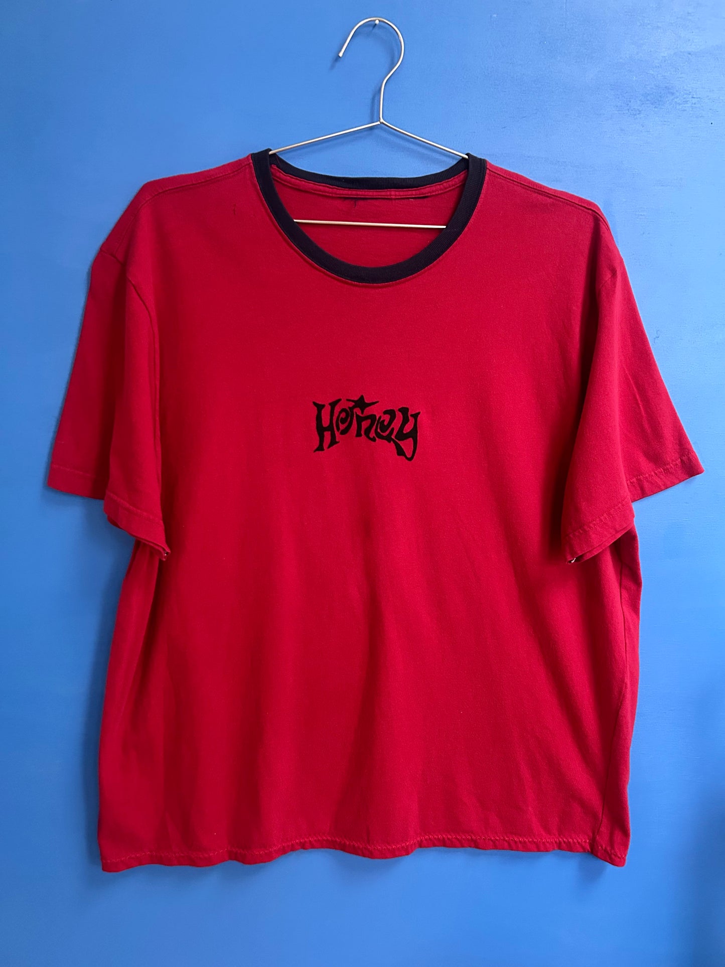 red honey tee