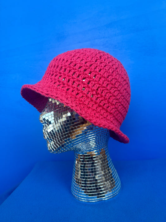 Scarlet bucket hat